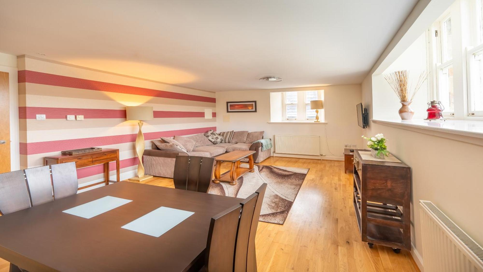 Monastery Apartment With Loch Ness View Fort Augustus Εξωτερικό φωτογραφία